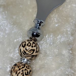 ONE OF A KIND!! Stylish Leopard Bling Bottle Opener 🤩🤩🐆